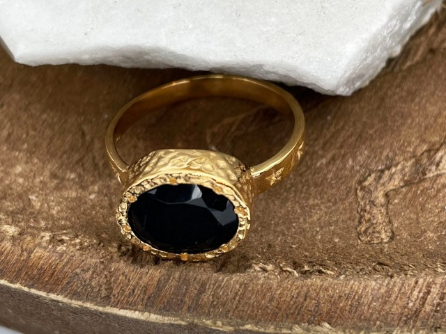 Bague dorée lartelée et onyx noire T 54 - photo 11