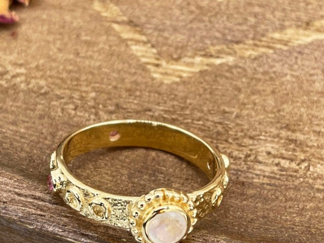 Bague dorée texturée pierre de lune et tourmaline rose T 54 - photo 11