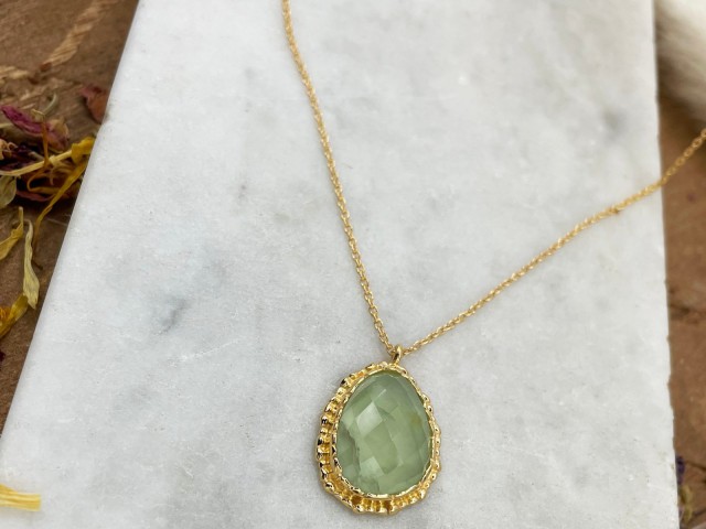 Collier doré et prehnite - photo 10